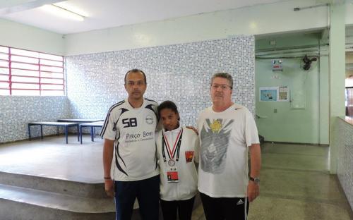 Jovem é a primeira mulher quilombola a receber medalhas em jogos regionais. Foto: Kauê Santos Silva/ADECC